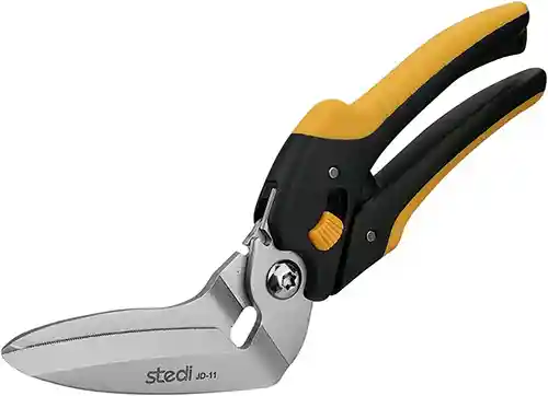 Stedi 9-Inch Scissor Heavy Duty - Best tool to cut carpet